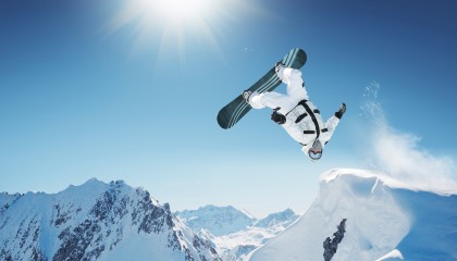 开云电竞平台-李轩豪、丁浩、芈昱廷等棋手亮相“湾区杯”围棋大棋士赛